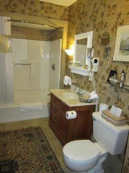 The Jenkins Inn Barre ภายนอก รูปภาพ